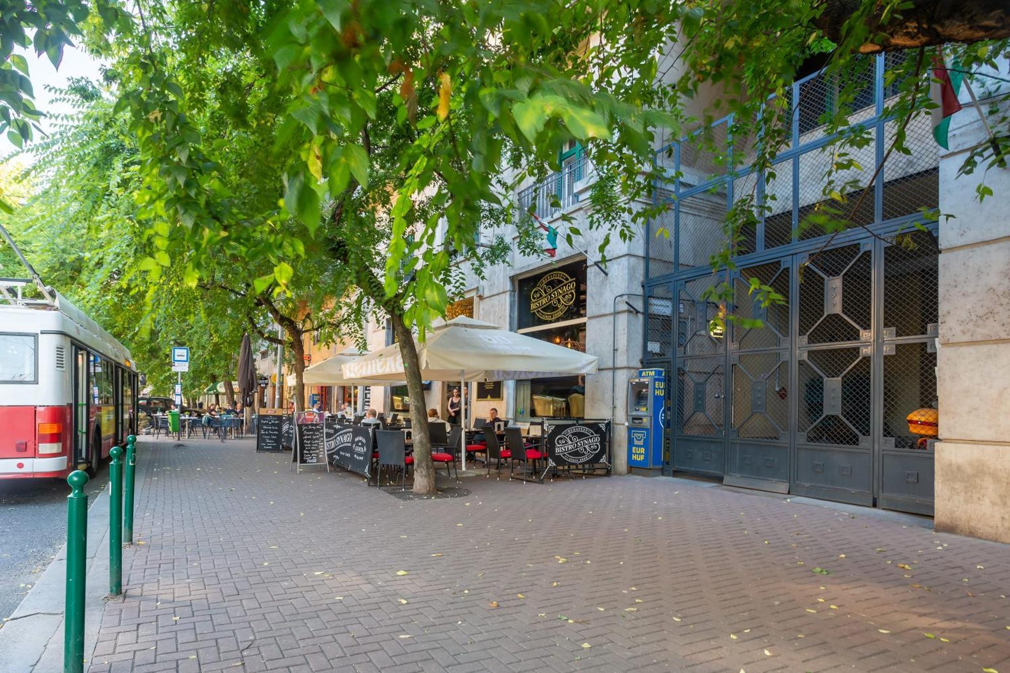Extreme Central - Luxy Stay Budapeste Exterior foto